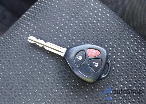 2009 Pontiac Vibe from USA, damaged, VIN 5Y2SP67099Z410219